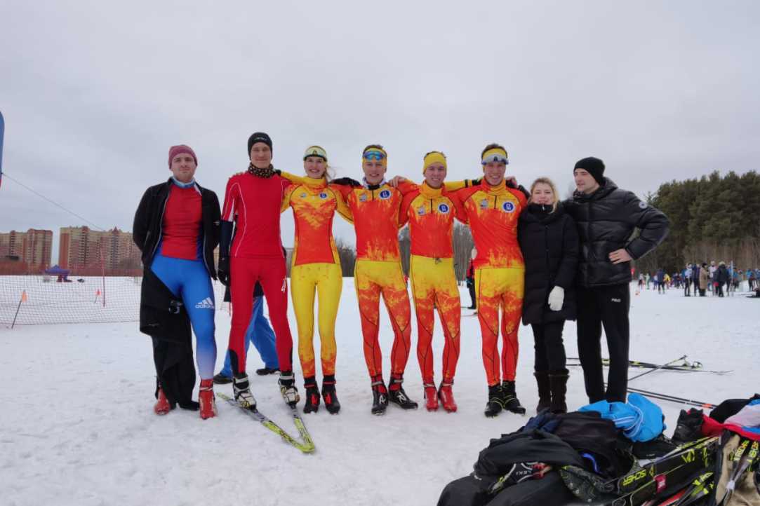 Сборная НИУ ВШЭ по лыжным гонкам на XXXIII МССИ